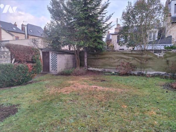 CAEN RIVE DROITE MAISON 6 PIECES A RENOVER