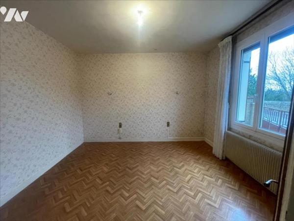 CAEN RIVE DROITE MAISON 6 PIECES A RENOVER