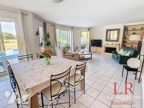 BRUZ,COMMUNE DE RENNES METROPOLE, située dans cadre privilégié, venez découvrir cette jolie mai...