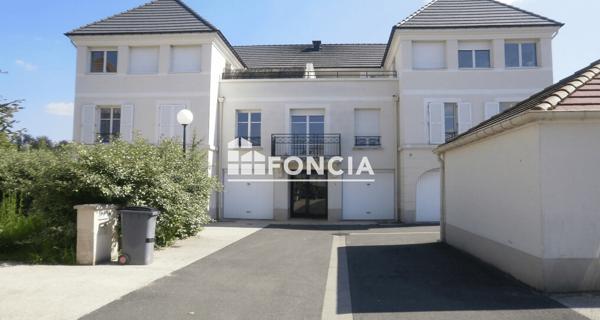 Location Appartement 2 pièces 47.76 m² - Savigny-le-temple 77176