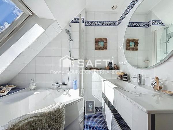 Propriété de standing avec piscine dans le Lys