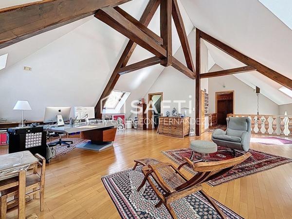 Propriété de standing avec piscine dans le Lys