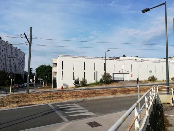 Annexes stationnement