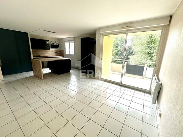 Appartement T3 Tarbes avec double terrasse et garage