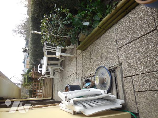 LES CASCADES CROIX  
T3 avec terrasse et coursive de 90M² - Parking et cave.