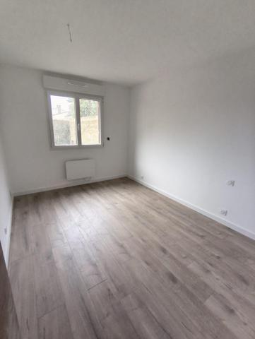 Maison de plain pied rénovée dans quartier prisé