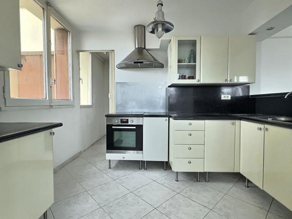 A vendre appartement de type 2/3 à Marseille 13005 - CONCEPTION