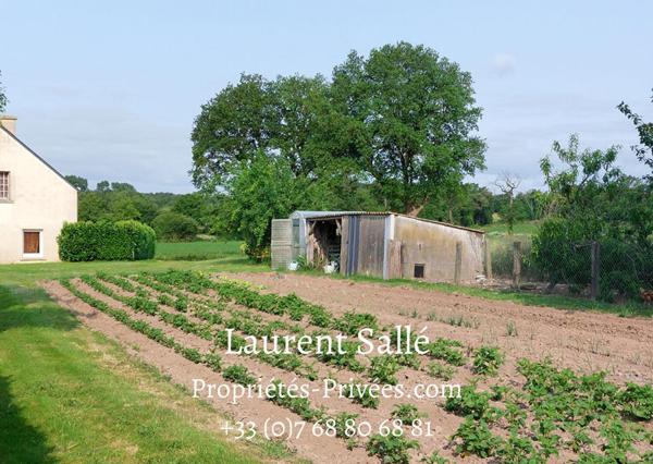 MAISON AVEC DÉPENDANCE A LA CAMPAGNE : 6 pièce(s) 115 m2