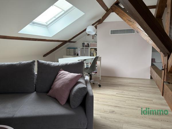 Maison de 220m2  Saint-Priest (69800)