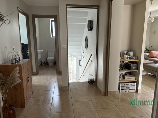 Maison de 220m2  Saint-Priest (69800)