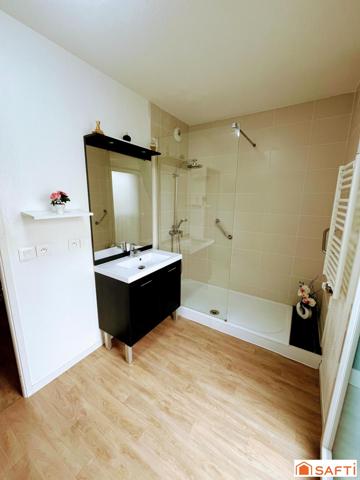 Parfait état, emplacement idéal, parking sécurisé