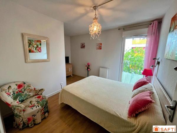 Parfait état, emplacement idéal, parking sécurisé