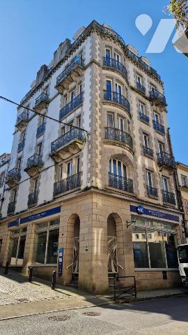 BEL APPARTEMENT-TRES LUMINEUX-157 M²