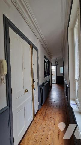 BEL APPARTEMENT-TRES LUMINEUX-157 M²