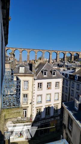 BEL APPARTEMENT-TRES LUMINEUX-157 M²