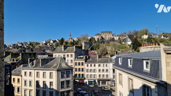 BEL APPARTEMENT-TRES LUMINEUX-157 M²