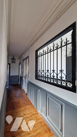 BEL APPARTEMENT-TRES LUMINEUX-157 M²