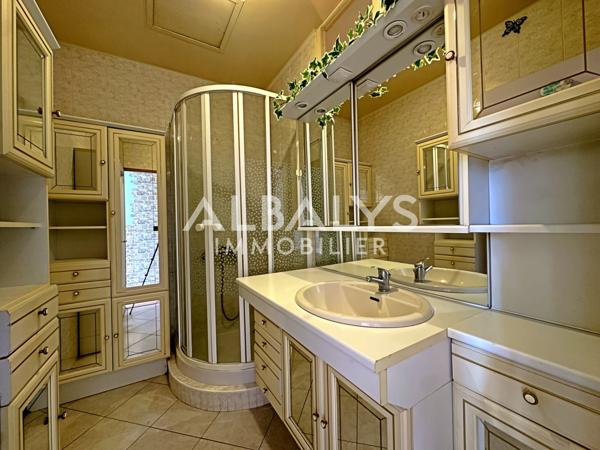 Maison 4 pièce(s) 3 chambre(s) 95 m²