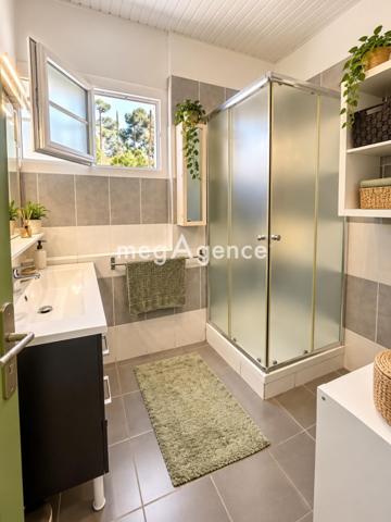 Maison à SIX-FOURS-LES-PLAGES, 83140 - 4 pièces 76m²