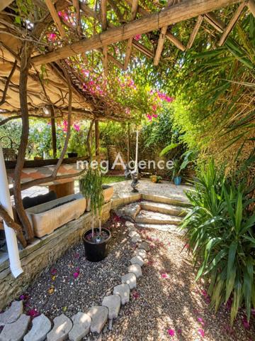 Maison à SIX-FOURS-LES-PLAGES, 83140 - 4 pièces 76m²