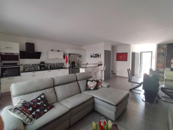 Frontignan - Maison T4 de 118M² avec garage, spa et sauna...