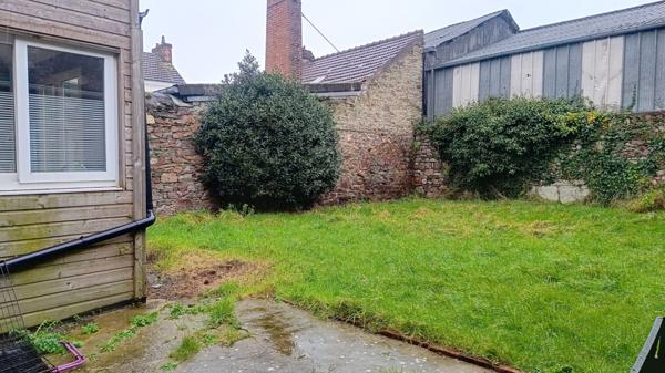 Achat immeuble près de CHERBOURG EN COTENTIN - 4 pièce(s) - 56 m² - 183 000 €