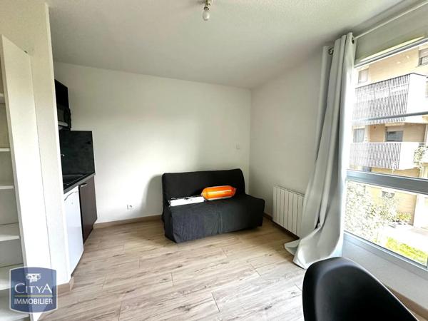 Appartement à louer 1 pièce 19.06m²