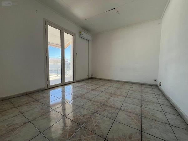 Maison à vendre à Sainte-Clotilde à la Réunion (97490), ref : 97405/213