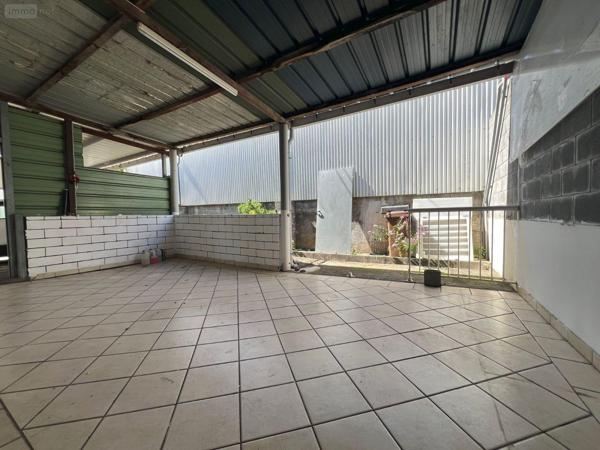 Maison à vendre à Sainte-Clotilde à la Réunion (97490), ref : 97405/213
