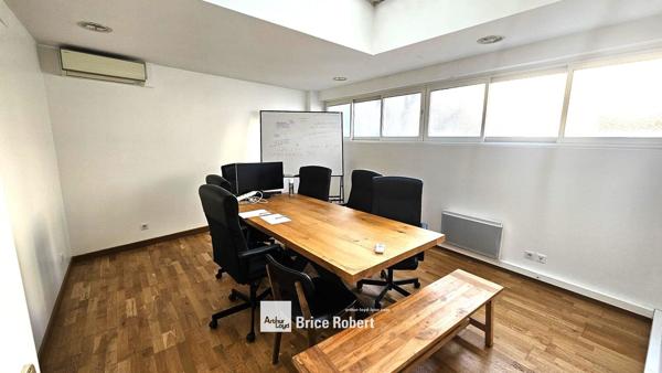 Bureaux à louer clé en main à Lyon 7ème avec open space