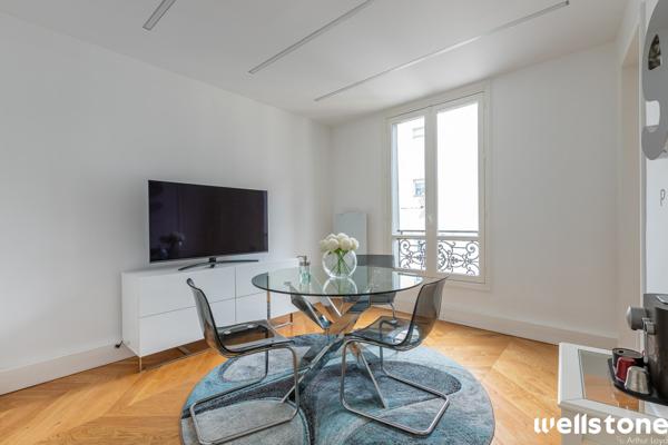 Bureaux à louer à PARIS 75008