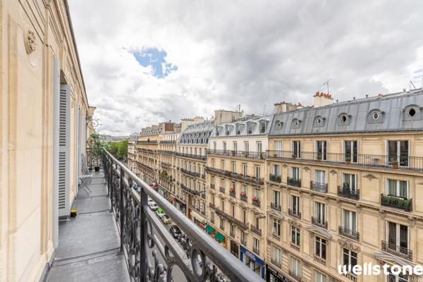 Bureaux à louer à PARIS 75008