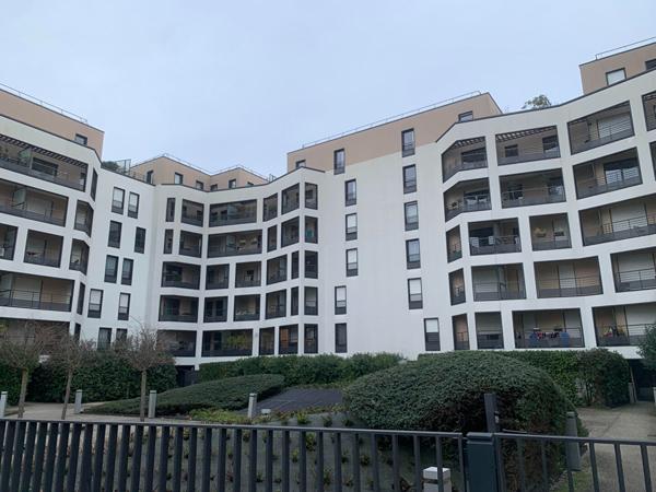 Appartement Issy Les Moulineaux 2 pièce(s) 46.16 m2