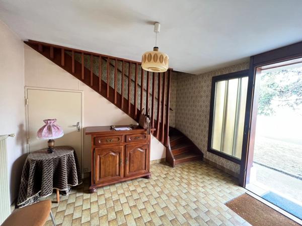 Maison 4 chambres à rénover - garage - jardin - secteur du Verger