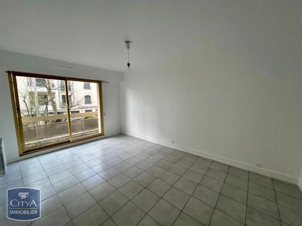 Appartement à louer 2 pièces 48.16m²