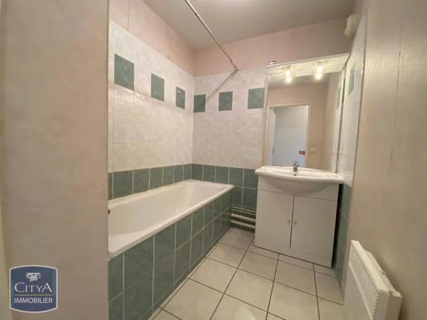 Appartement à louer 2 pièces 47.5m²