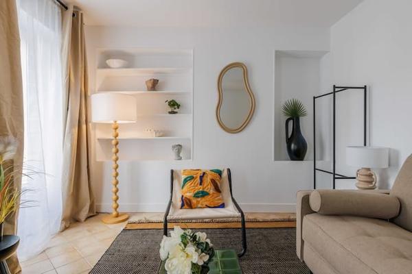Appartement T2 Ecuries Faubourg Saint Denis