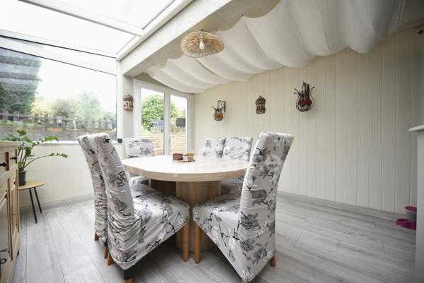 Maison familiale 4 chambres, garage, jardin, terrasse et dépendance – secteur recherché proche écoles (27200)