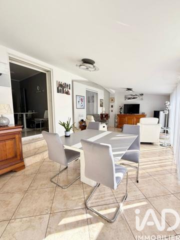 Maison à vendre 5 pièces 123 m² Cuers