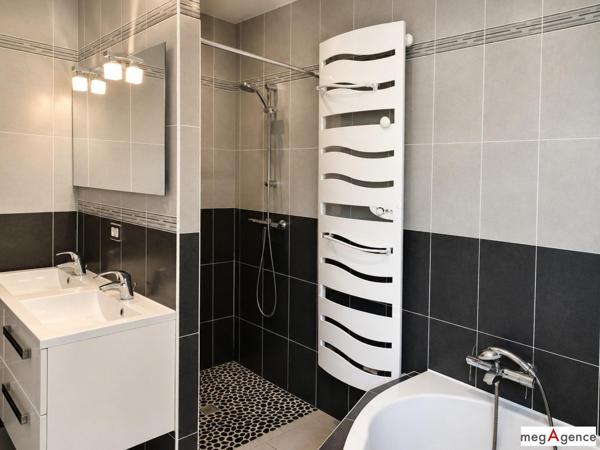Maison à Janzé, 35150 - 7 pièces 174m²