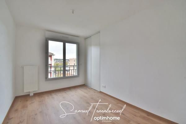 Appartement T3 62m2 à vendre à Rouen (76000) – Rive Gauche, avec balcon et parking