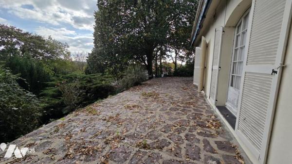 Maison vue dégagée Oudon bourg 139m² - 4 chambres- Terrain 6249 m²