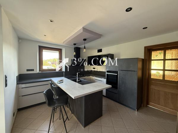 Maison 7 pièce(s) 3 chambre(s) 162 m²