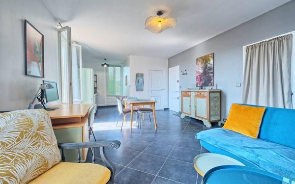 Appartement à vendre    2 pièces • 54 m2 Esbly