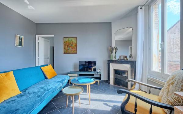 Appartement à vendre    2 pièces • 54 m2 Esbly