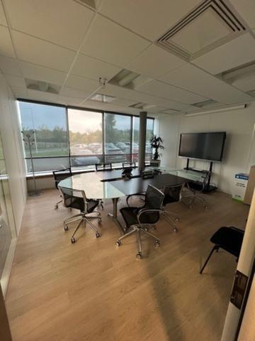 Bureaux à louer à SAINT AUBIN 91190
