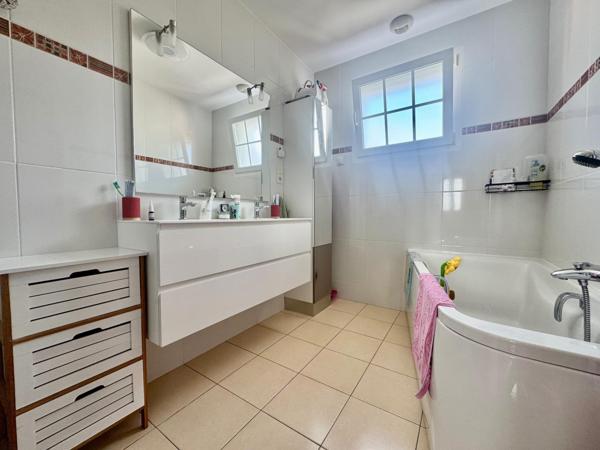 Au calme de la campagne, proche des commodités