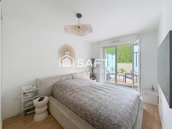 CONSTRUCTION RÉCENTE - GARE À PIED - POSEZ VOS VALISES