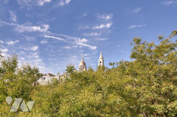 Paris 18 : 2 pièces avec balcon et vue sur le Sacré-Coeur