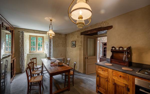 Maison à vendre    5 pièces •  Andelat